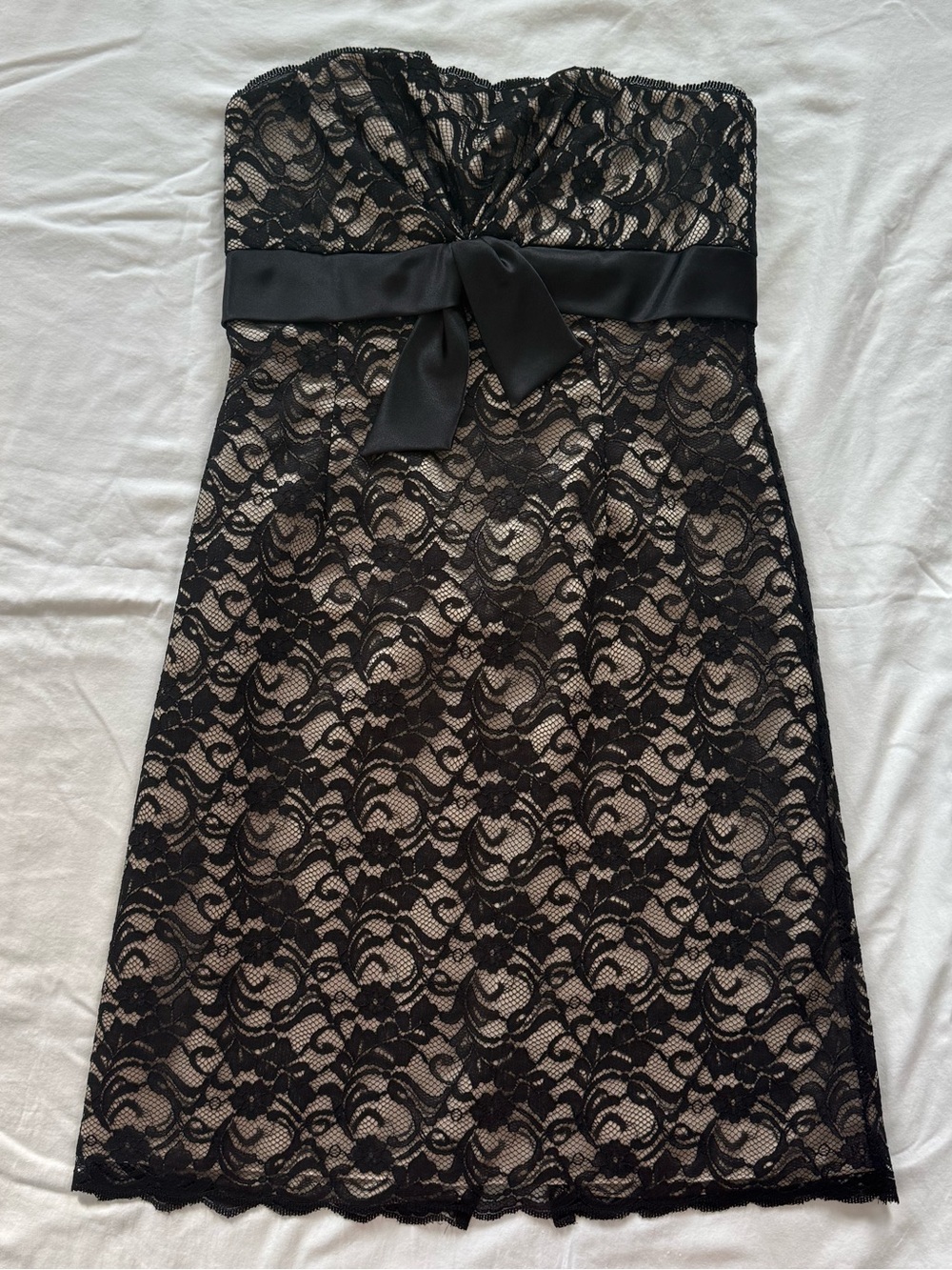 White House Black Market Strapless Lace Dress Size 10 Black Nude